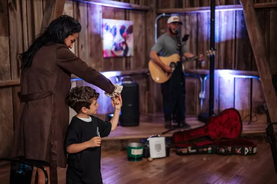 Live music in the barn at Stockyard Brewery